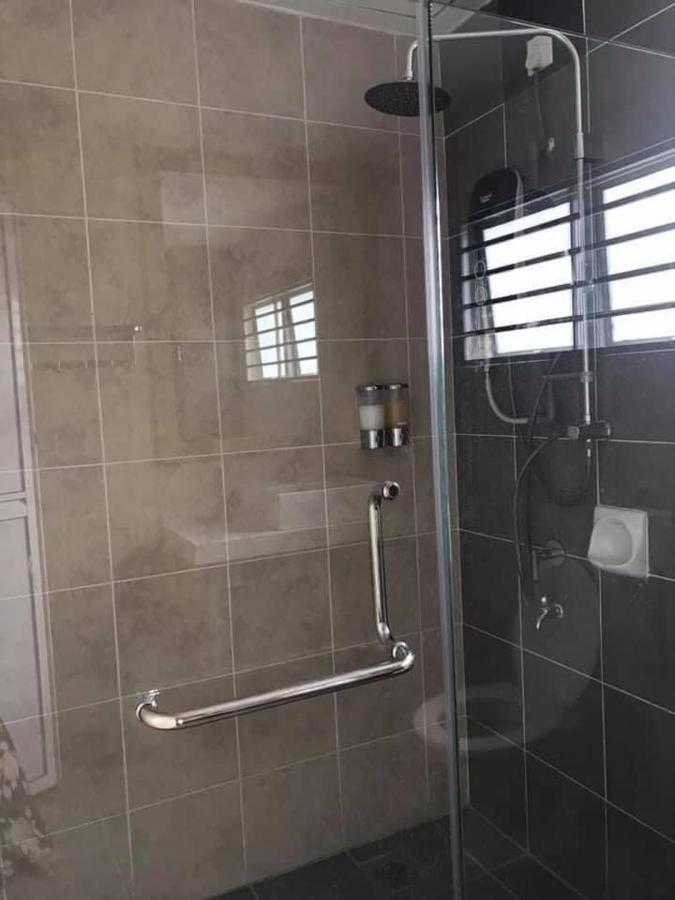 Sofiamuslim Homestay Putrajaya- Near Alamanda Mall & Federal Government Administrative Centre Kompleks Abcdef Ngoại thất bức ảnh