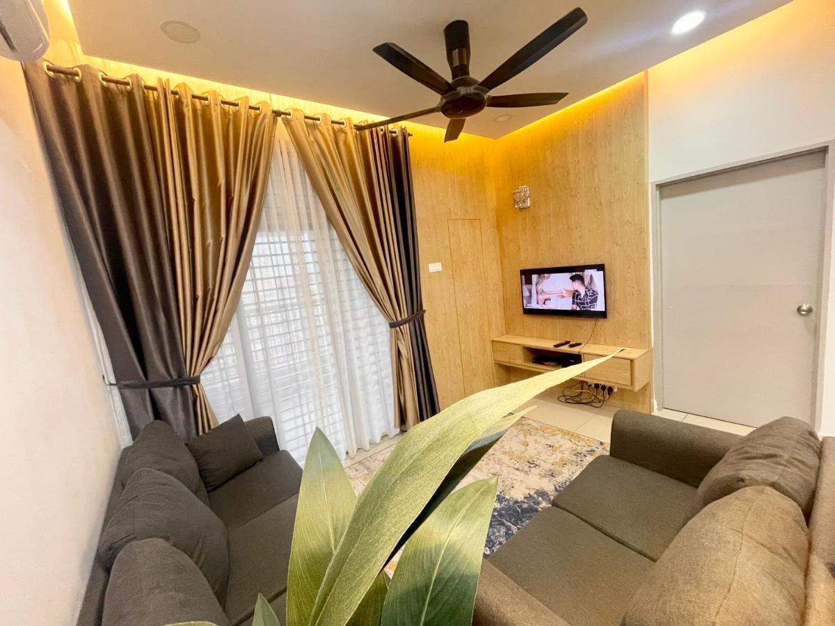 Sofiamuslim Homestay Putrajaya- Near Alamanda Mall & Federal Government Administrative Centre Kompleks Abcdef Ngoại thất bức ảnh